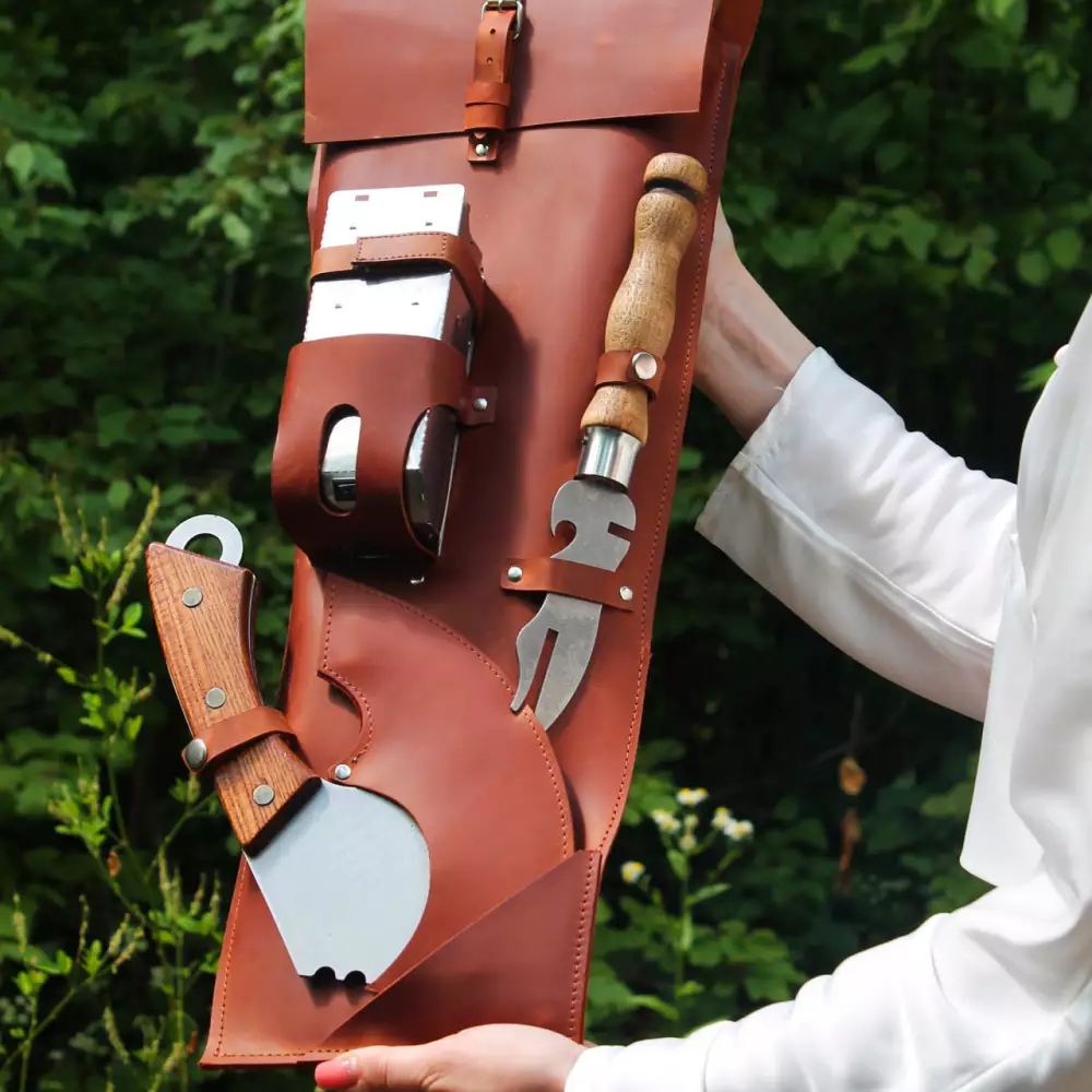 Набір шампурів в ексклюзивному шкіряному чохлі "Подільський"