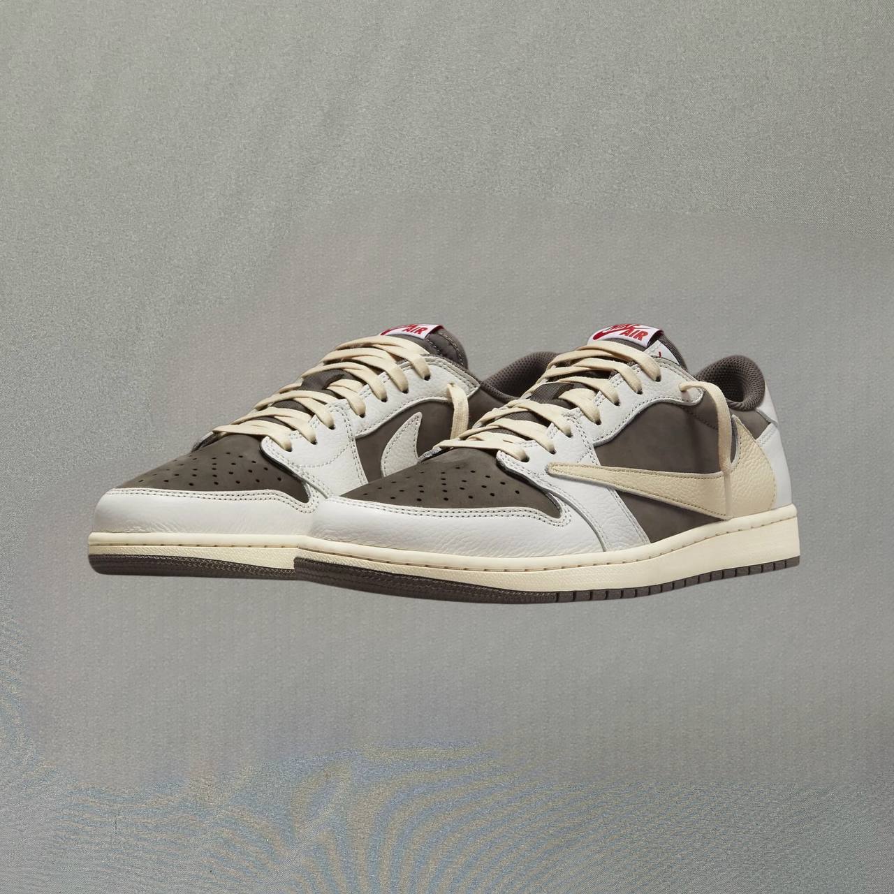 'Reverse Mocha' Travis Scott x Air Jordan 1 Low