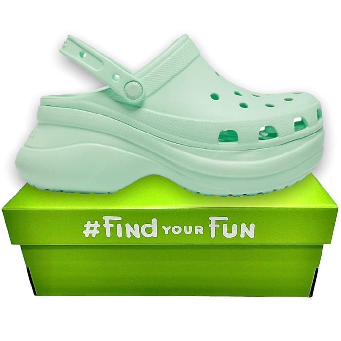 Crocs Classic Bae Clog Neo Mint Сабо Крокси жіночі м'ятні