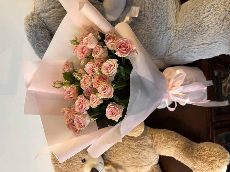 21 гілкова троянда "Гуд Муд"