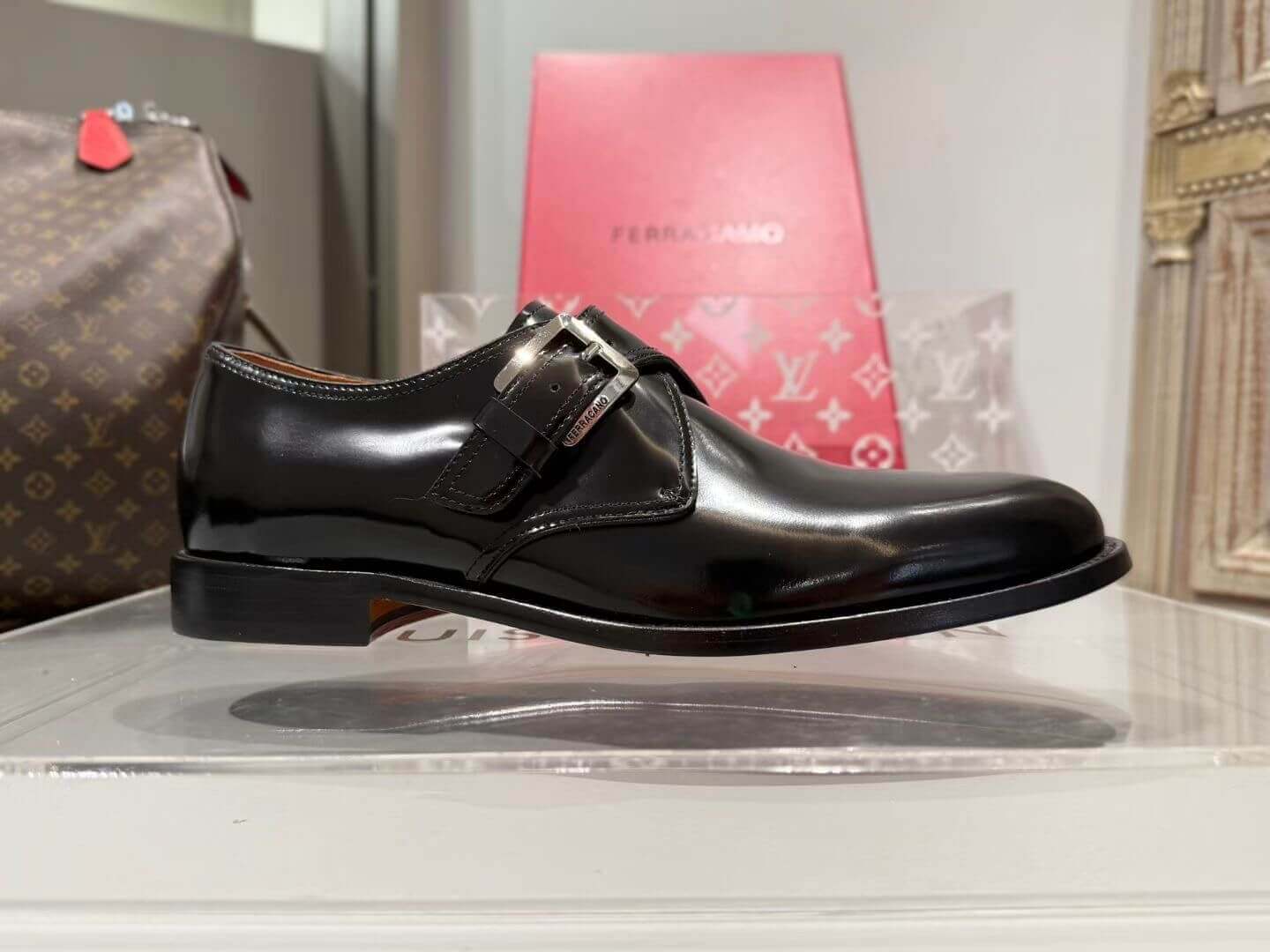 FERRAGAMO туфлі