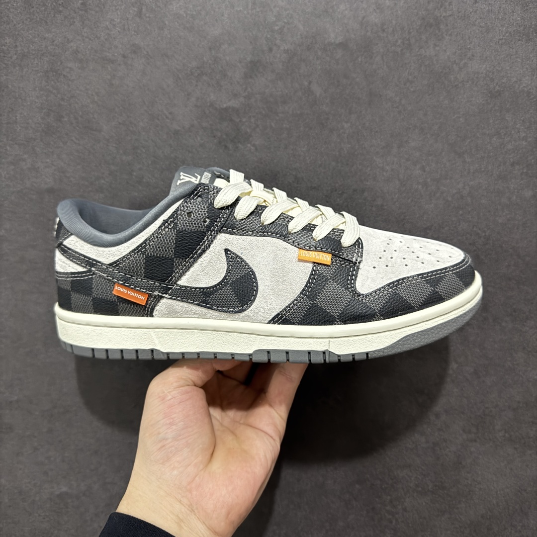 Nike SB Dunk Low x Louis Vuitton QF1568-146