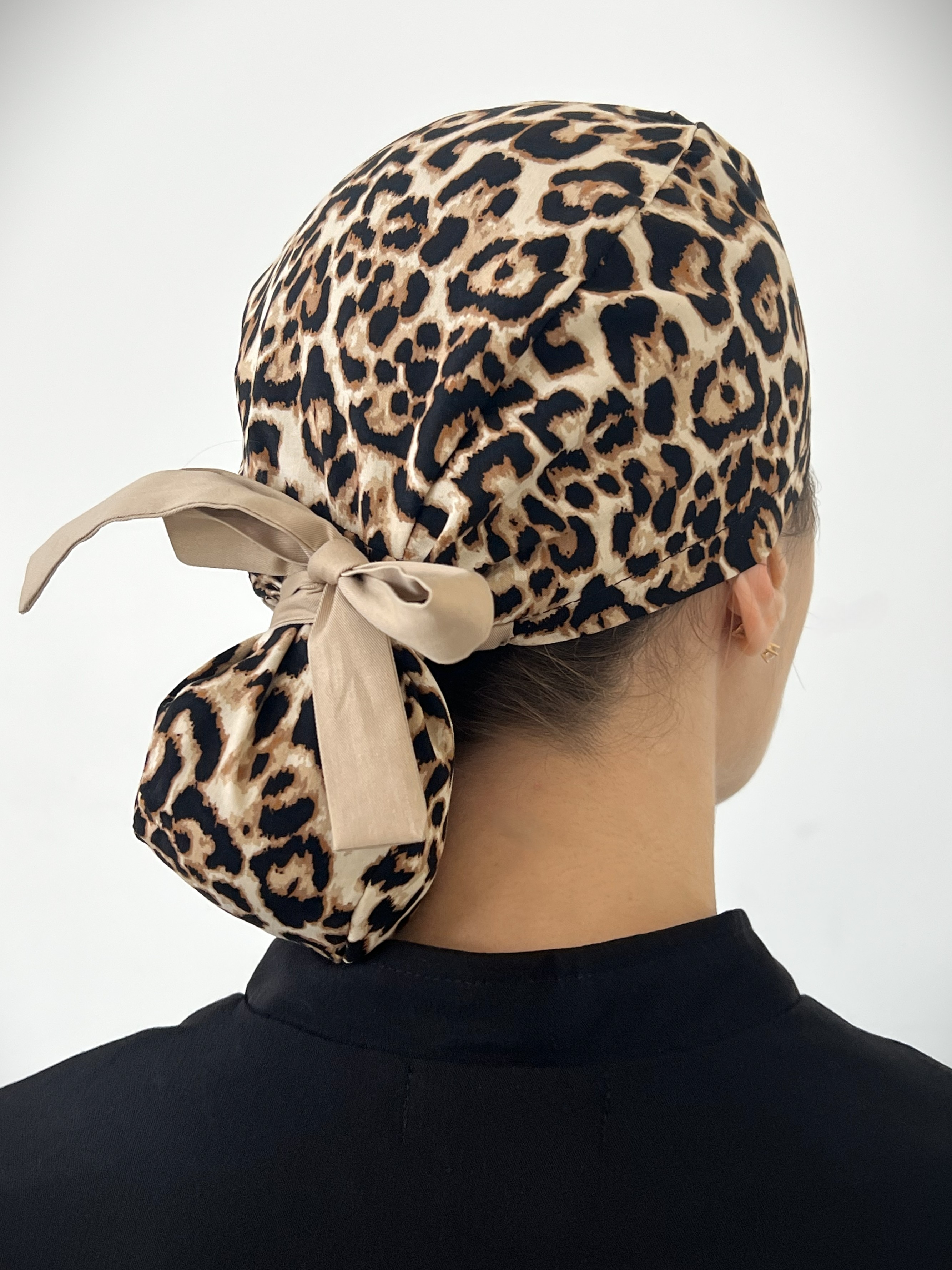 Медична шапочка із кишенею для волосся