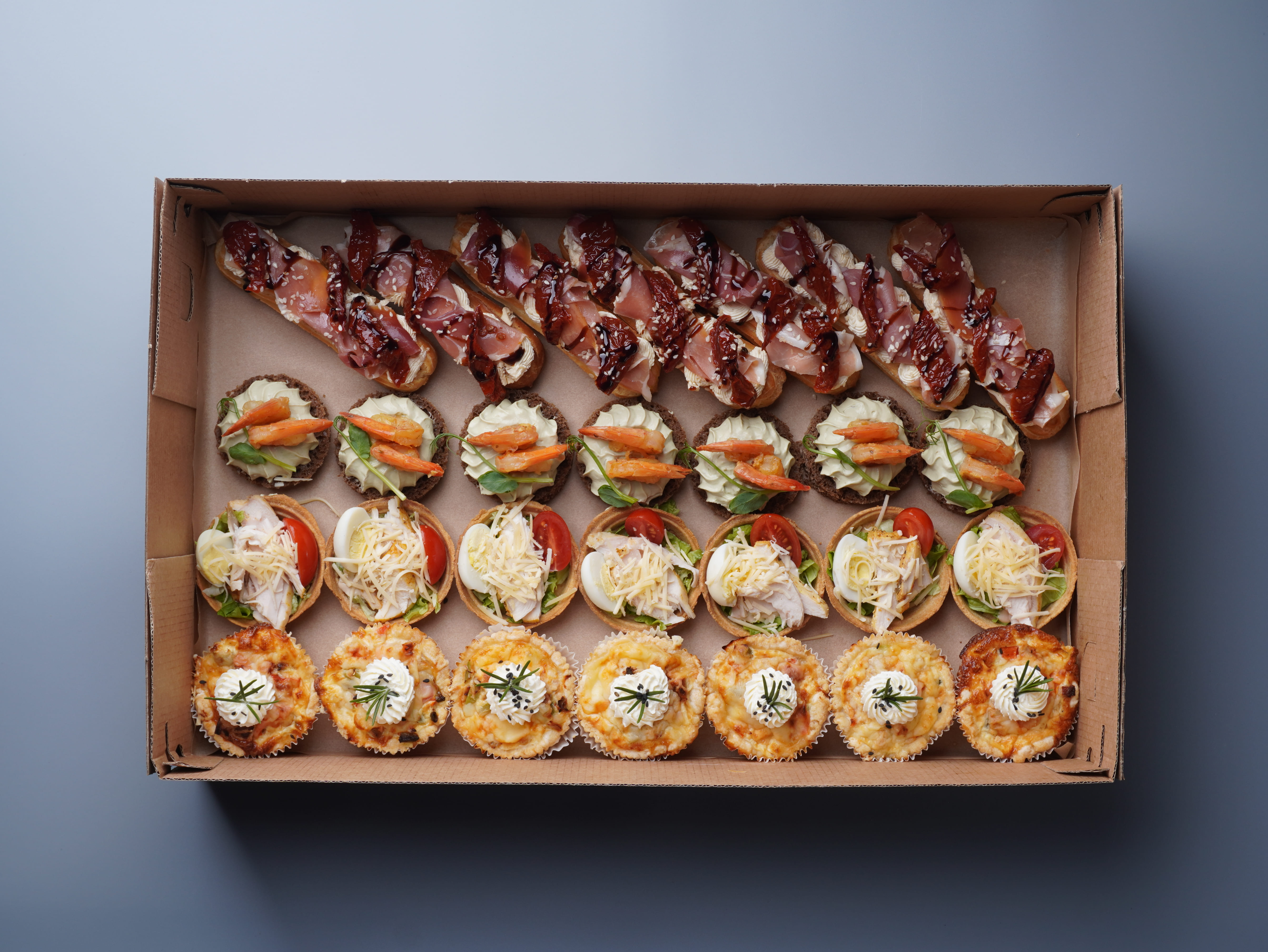 Бокс під вино Мега (28 штук - 1365 грам)