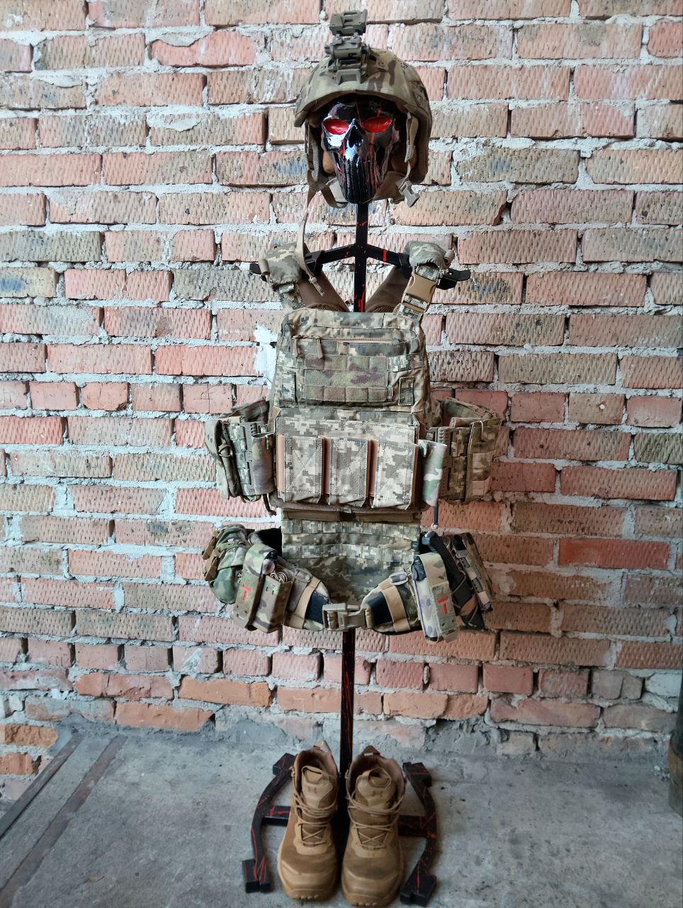 Стійка для спорядження "Малюк" Чорна кров СТМ-ЧК-02