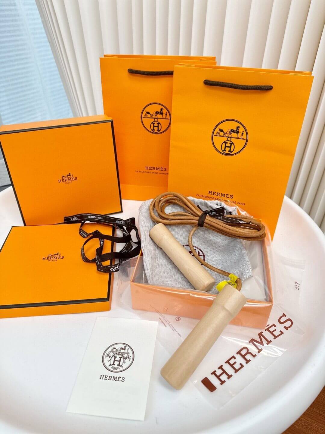 Hermes скакалка