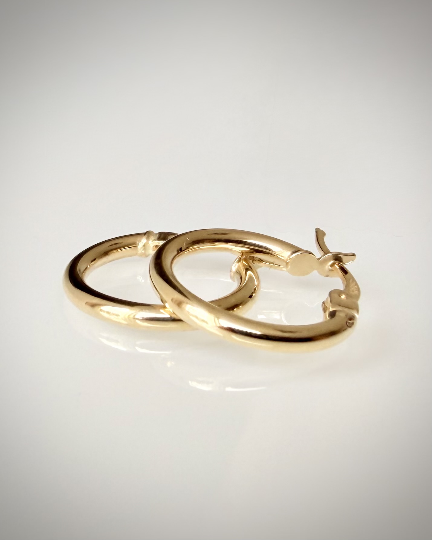 14K kultaiset rengaskorvakorut 13 mm