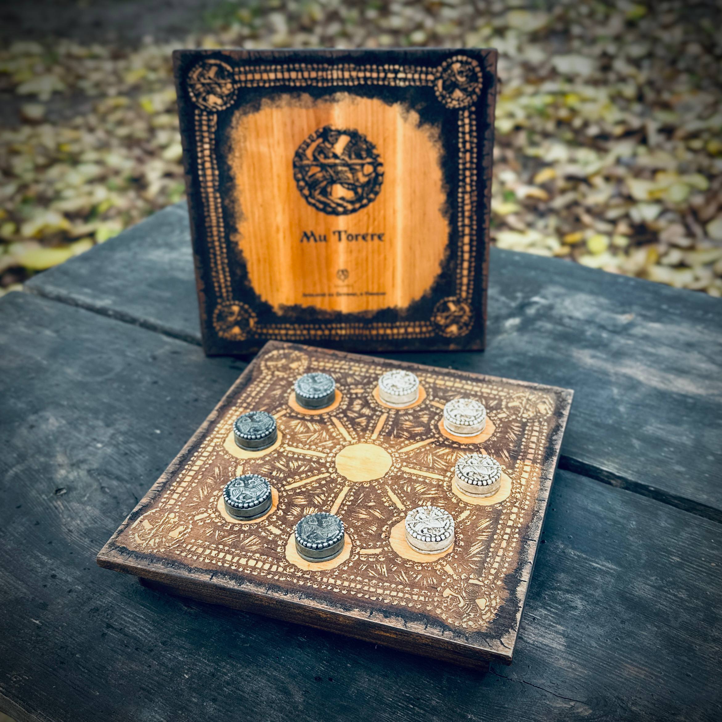 Настільна гра Mu Torere