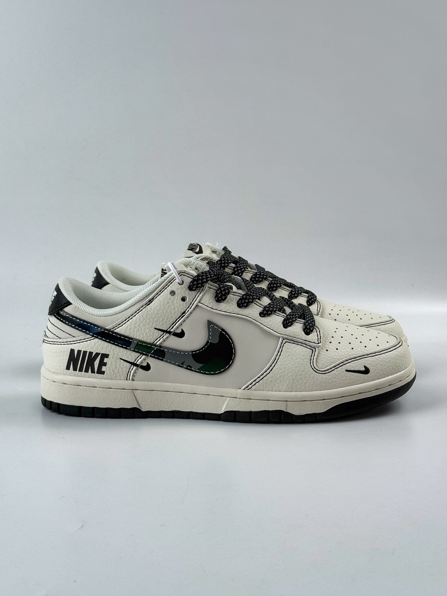 Nike SB Dunk Low HS8068-025