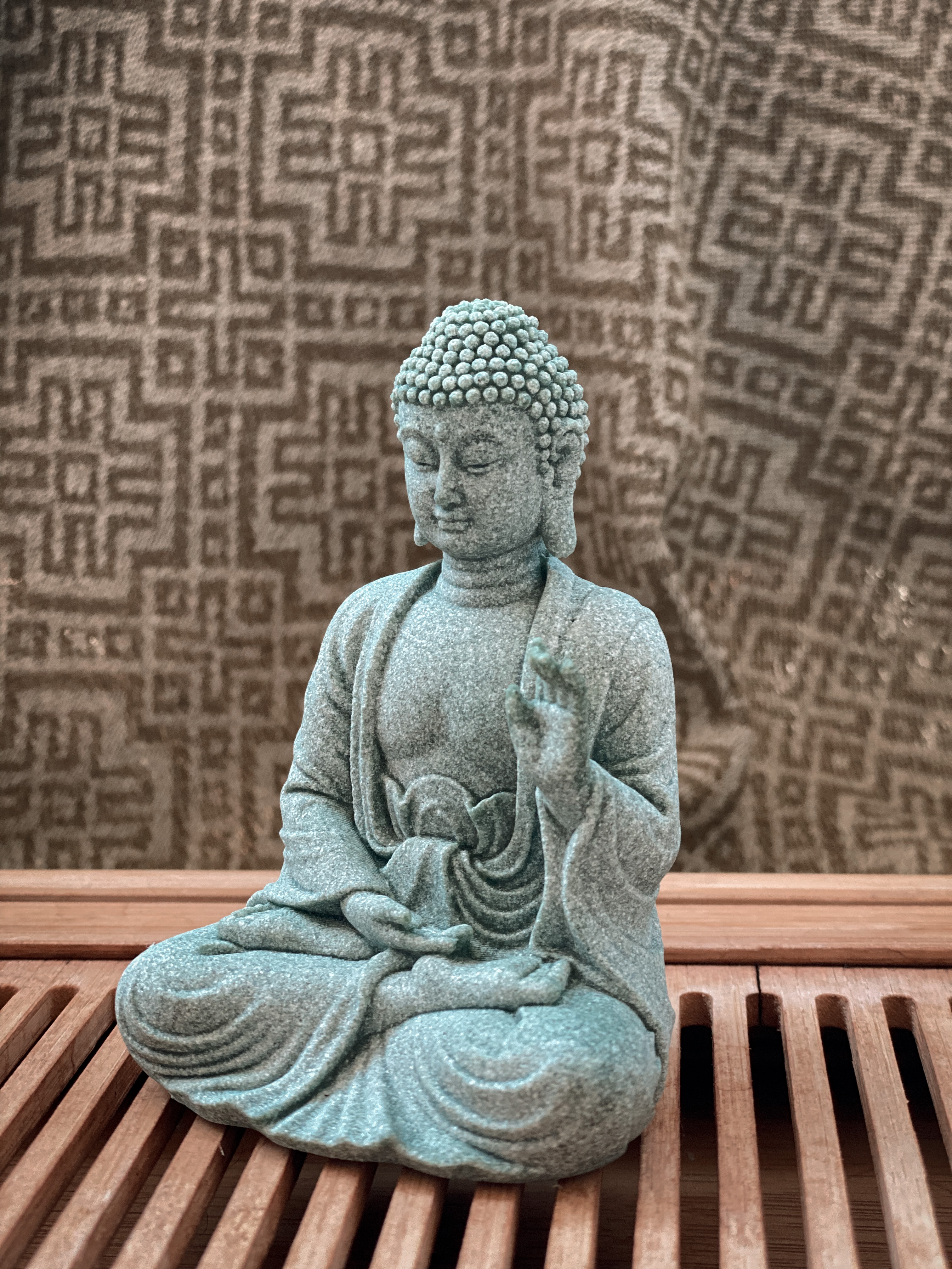 Буда - статуетка от пясъчник