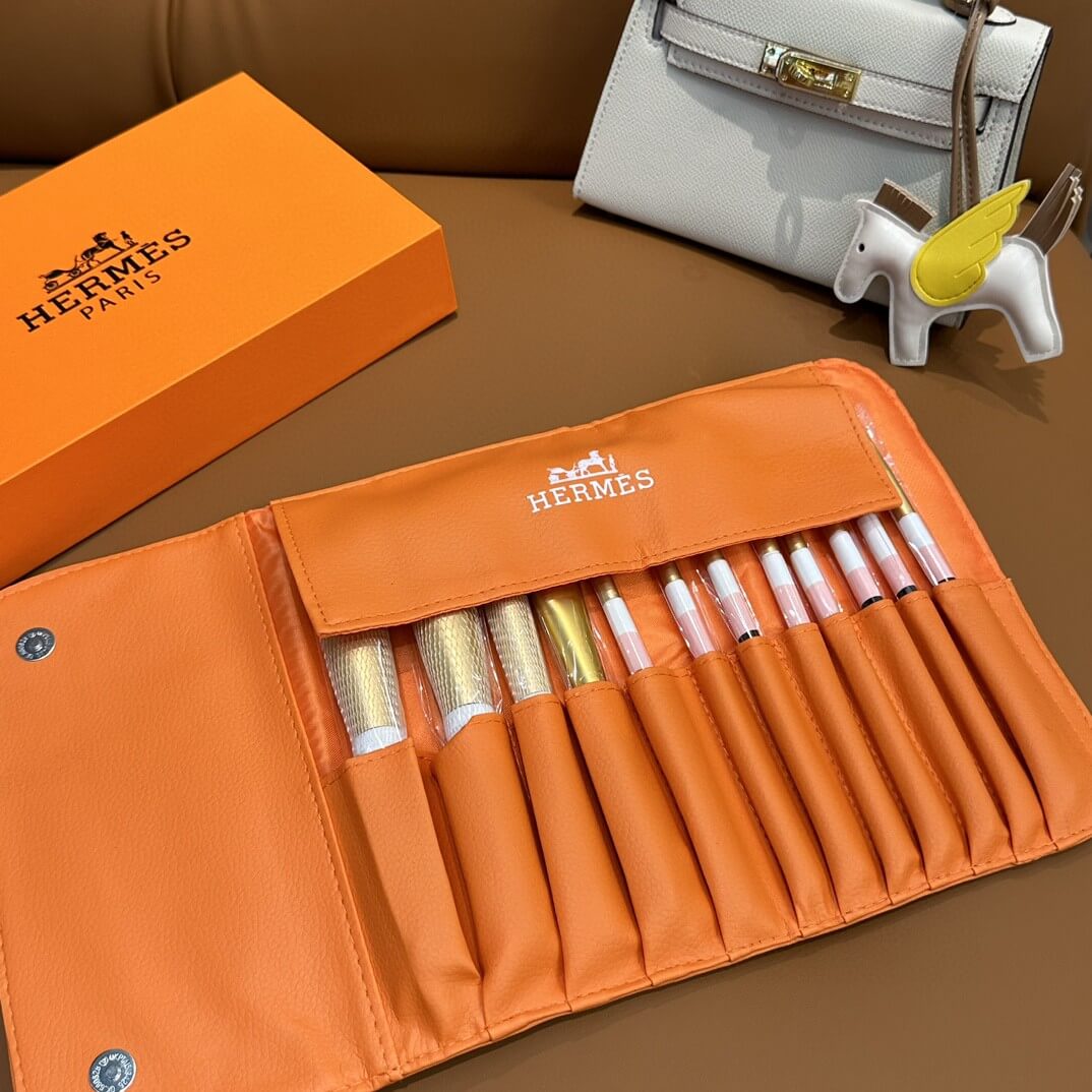 Hermes набір пензлів для макіяжу