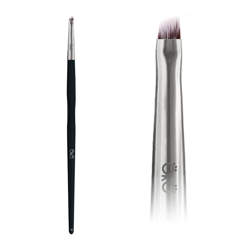 Мини скосена четка OKO Lash&Brow #11 BLACK EDITION