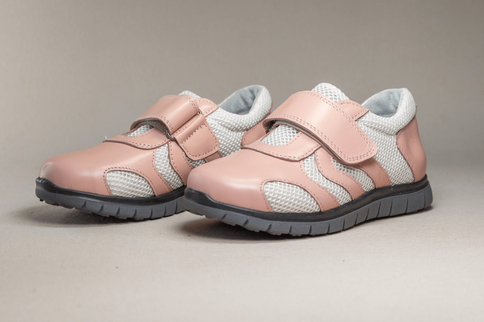 Кросівки ортопедичні з липучкою 11/2