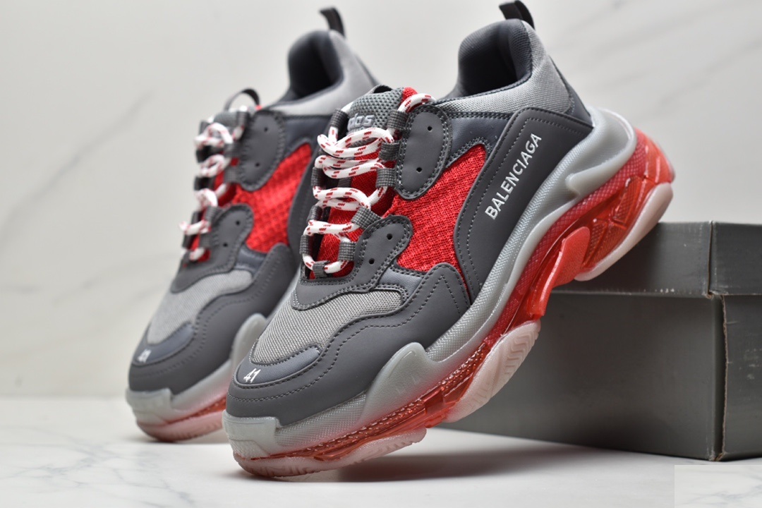 Balenciaga Triple S Sneaker 656686 W06G0 10014