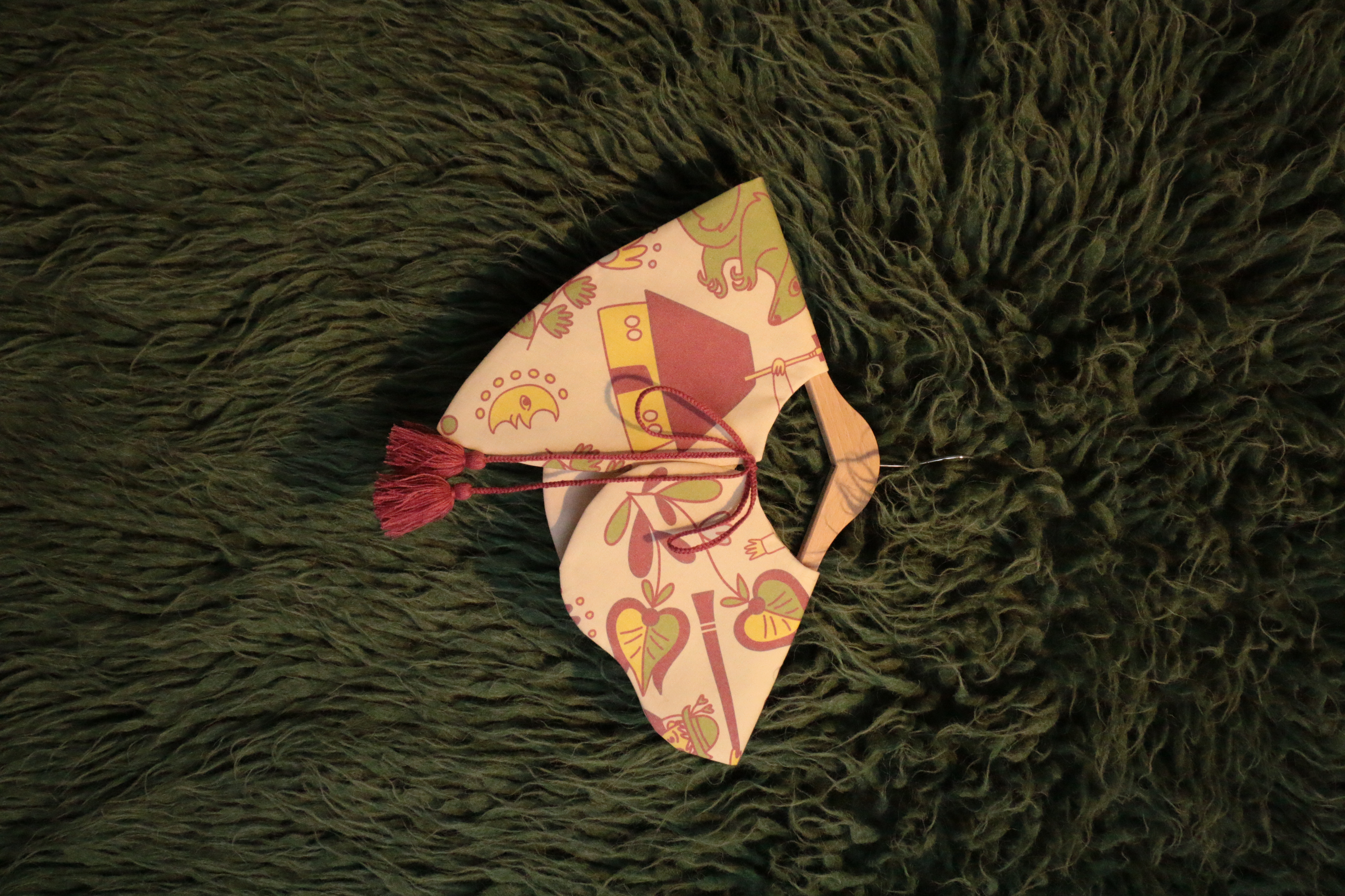 Комірець "Хатинка"