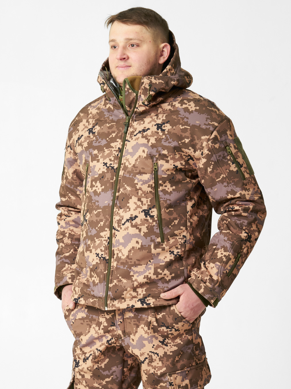 Зимова чоловіча куртка UKM Softshell піксель