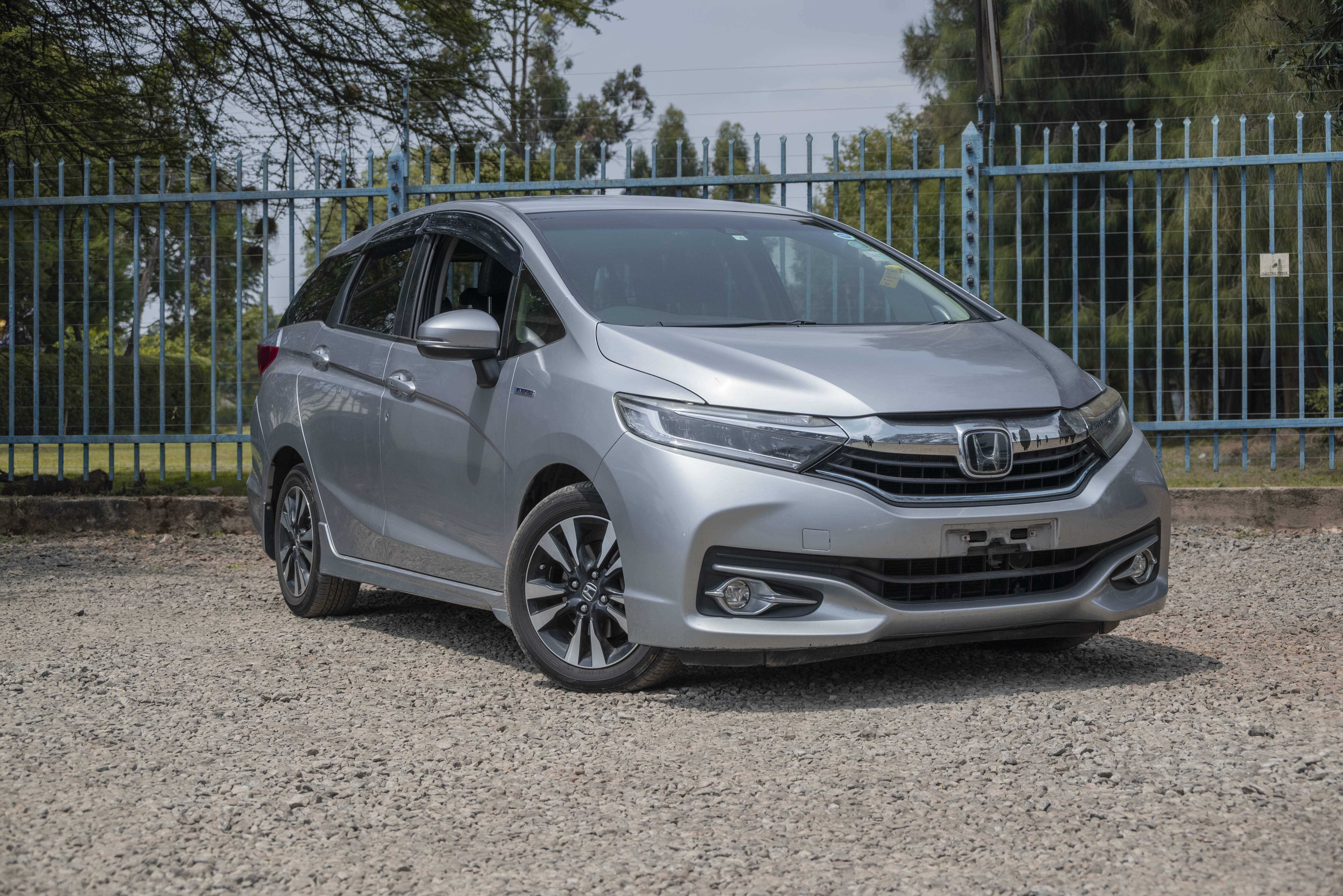 HONDA  FIT SHUTTLE HYBRID