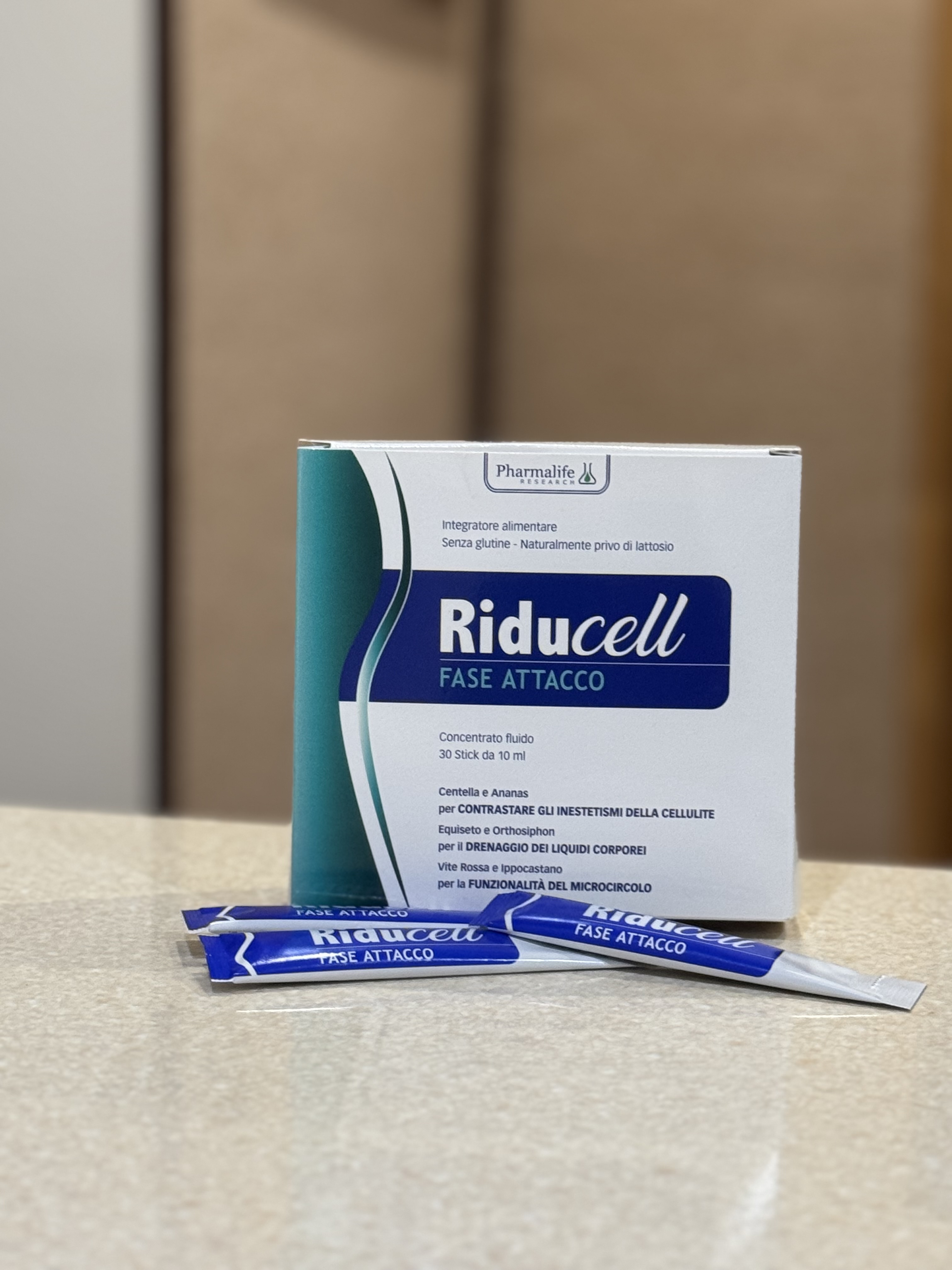 Дієтична добавка для покращення мікроциркуляції Riducell "Фаза атаки", 30 стіків по 10 мл