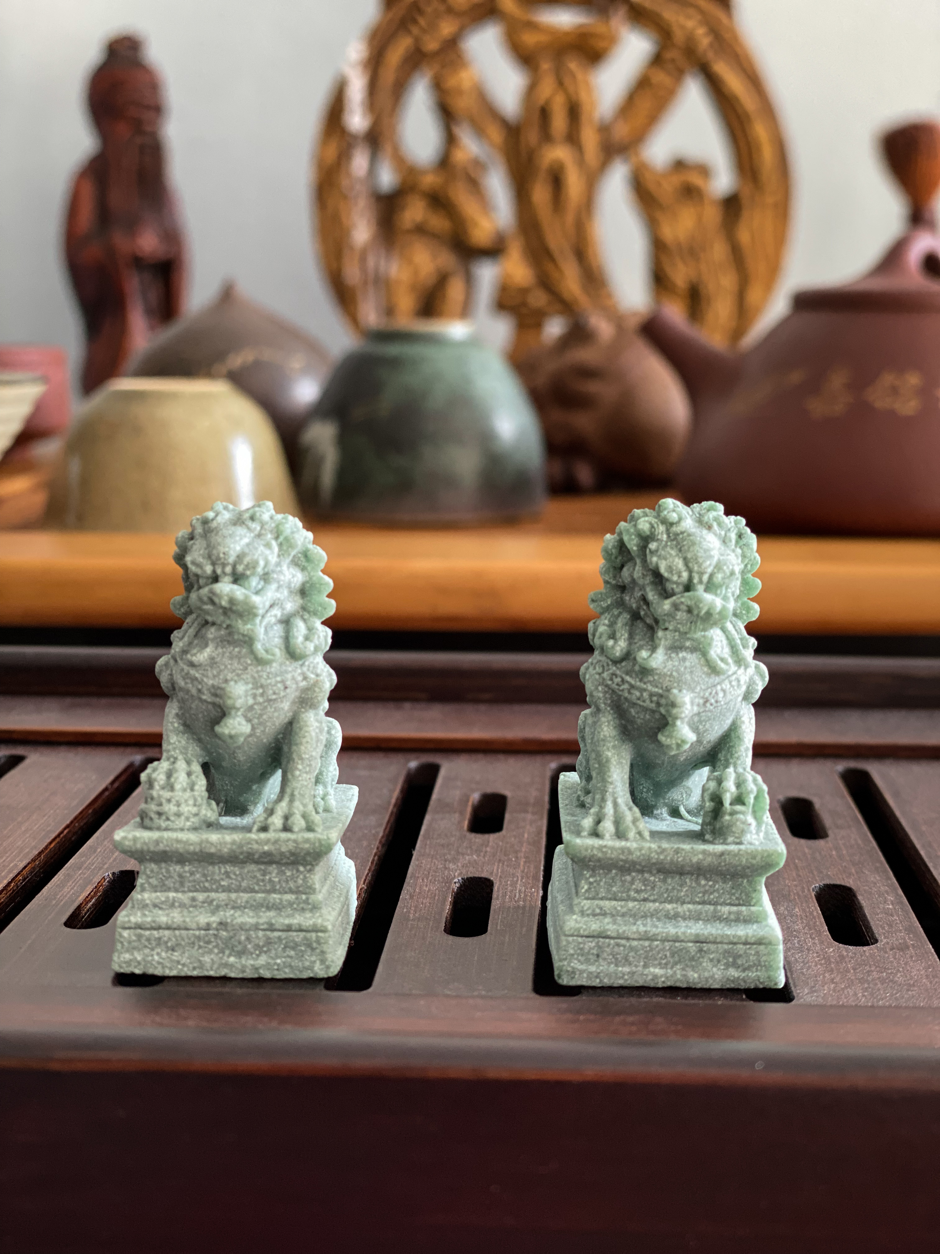 Китайските лъвове-стражи - статуетка от пясъчник, 2 бр