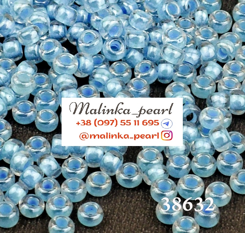 Бісер блакитний, кристальний глазурований з фарбованим отвором