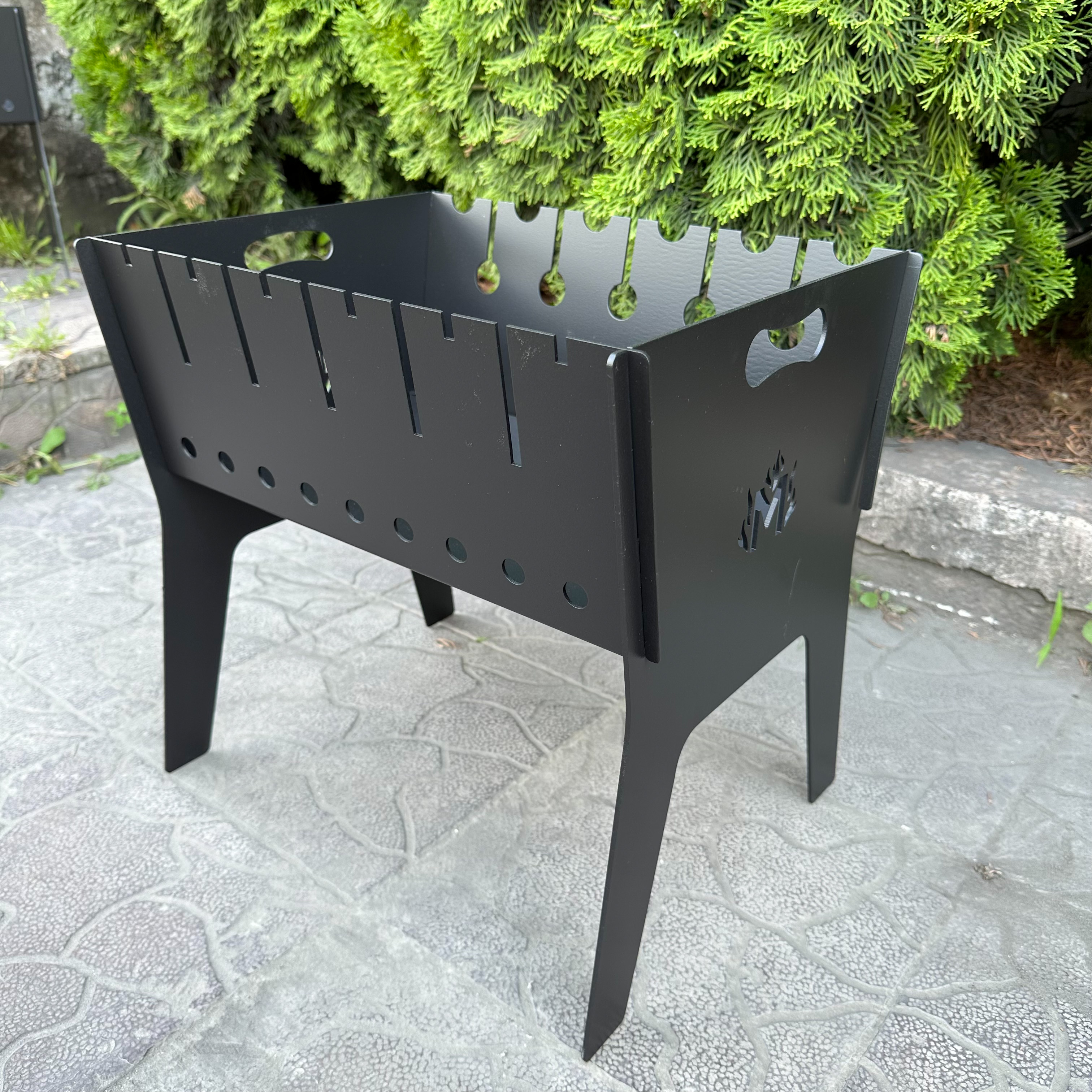 Розбірний мангал Фенікс на 6 шампурів 3мм