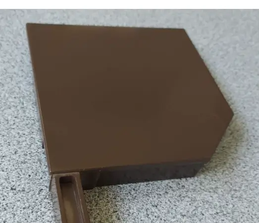 Н Кришка бічна для ролет Alutech SF45/137u-B коричневий