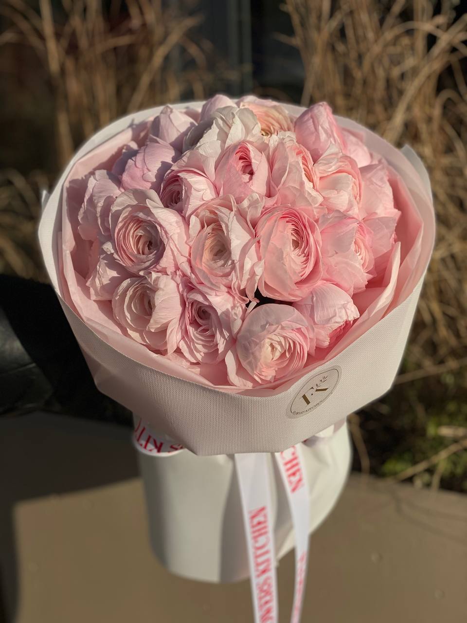 25 ранункулюсів в упакуванні