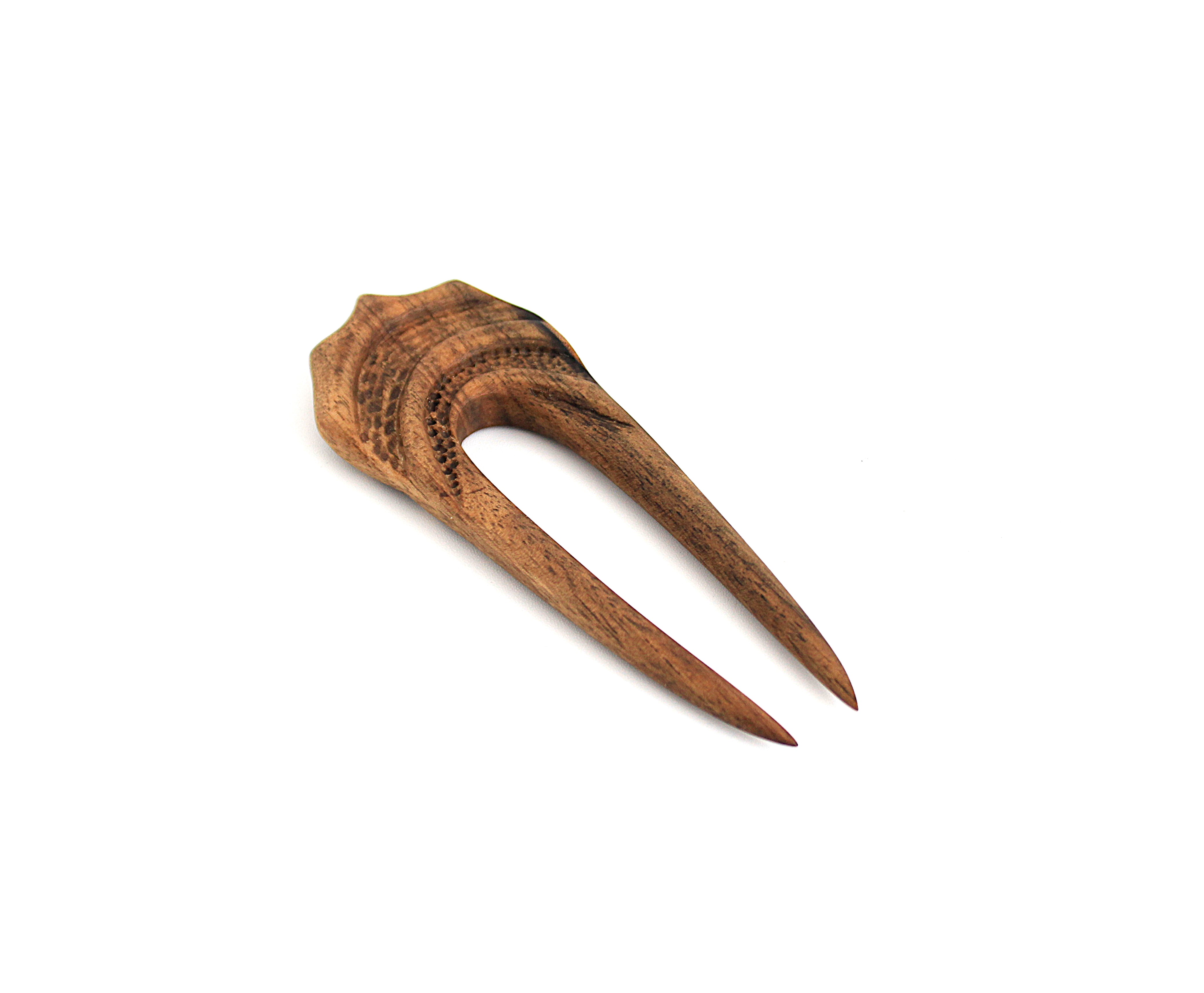 Дерев’яна різьблена заколка «Лоза винограду»