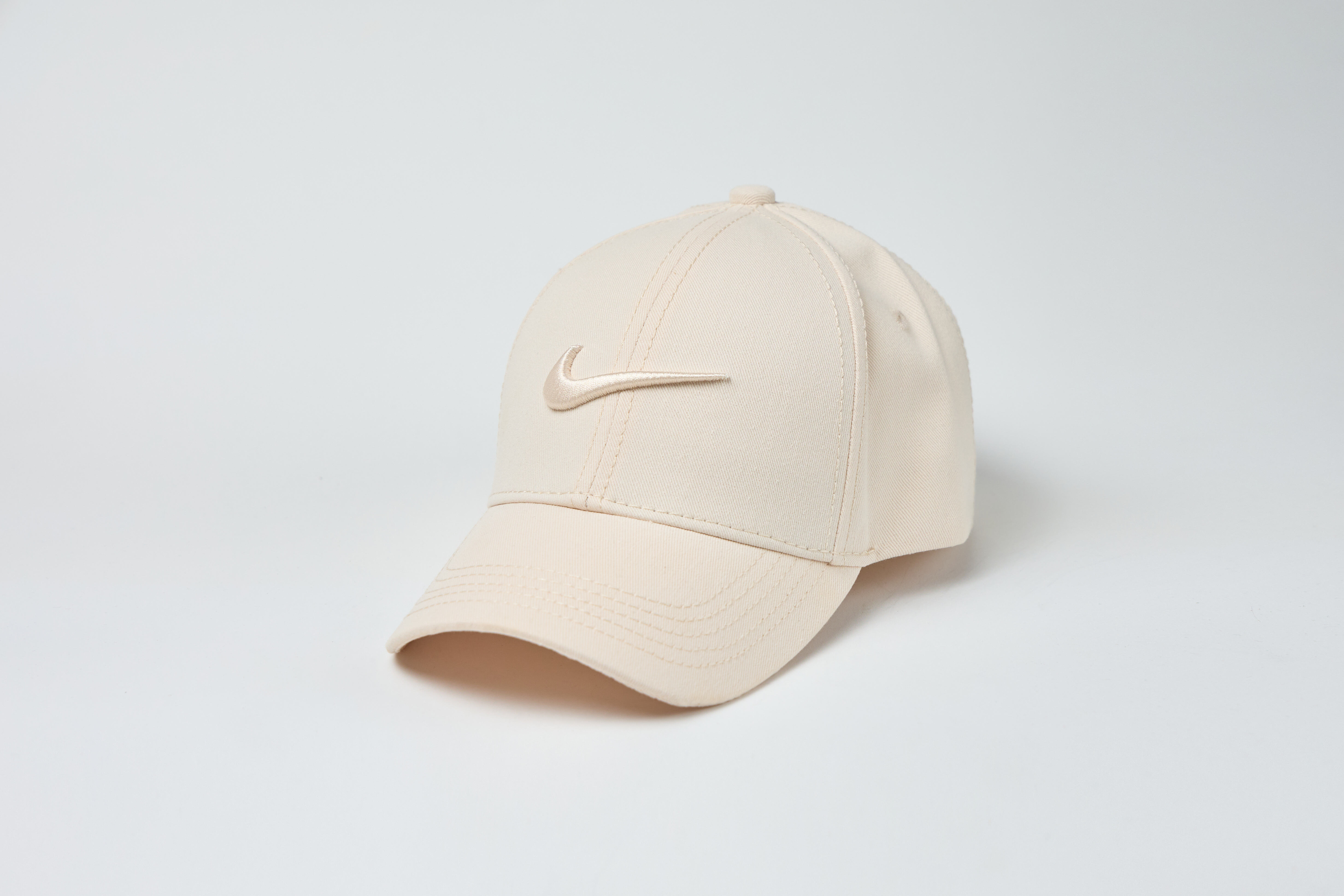 Бейсболка Nike - Найк Айворі Вишивка Айворі Копія