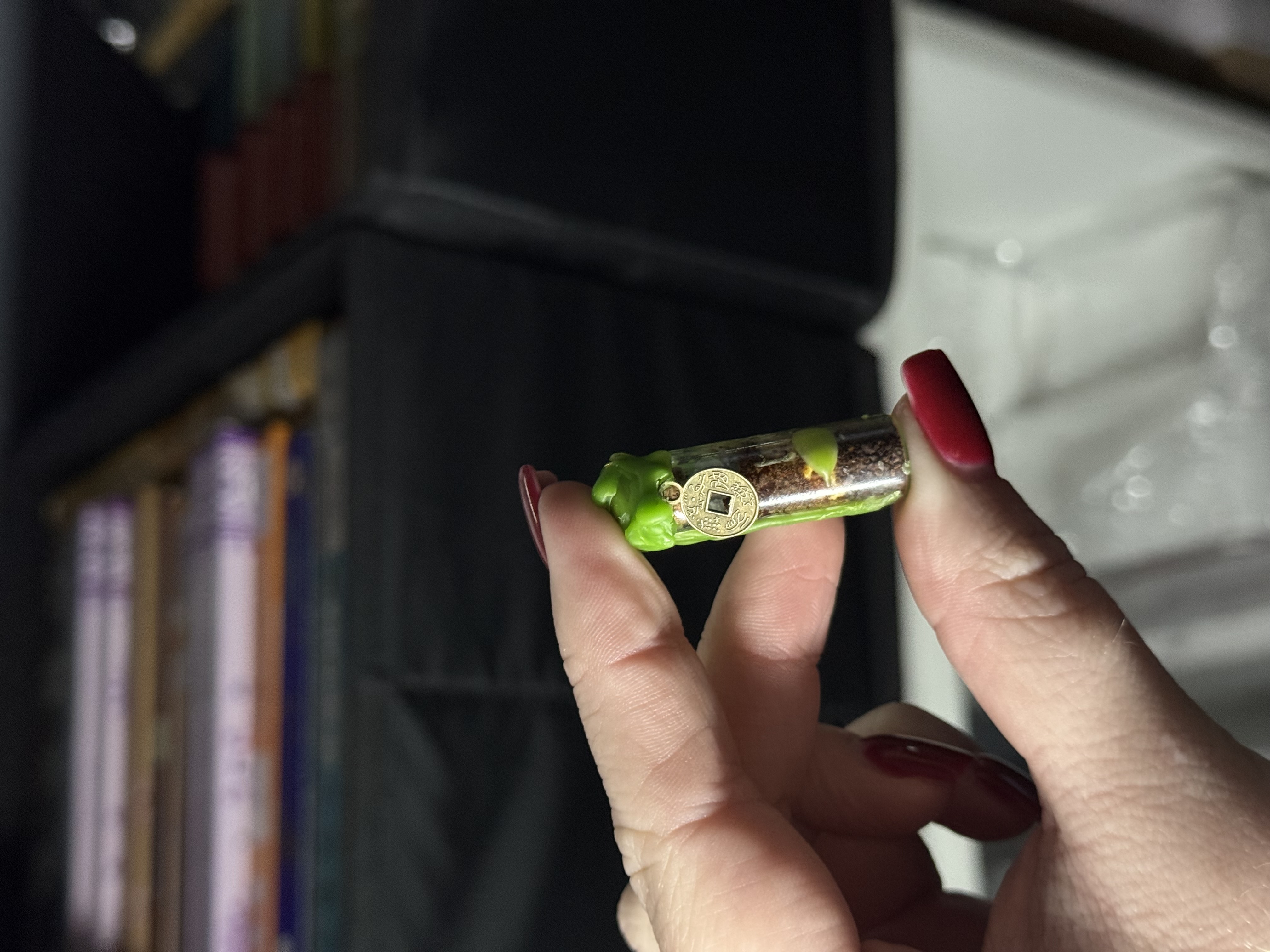 Відьмина бутилочка на фінанси