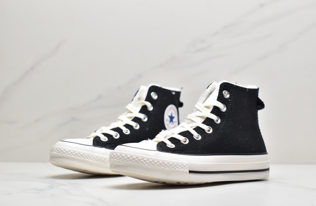 Essentials x Converse Black edition