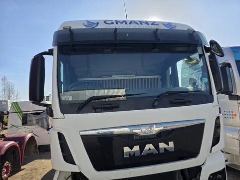 Сонцезахесний козирьок козирьок над лобовим Ман тгх Man E6 Tgx