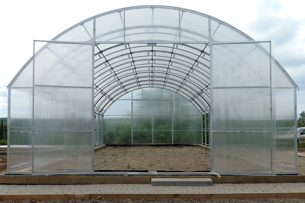 Rundbogen-Gewächshaus "FARMER PROFI" 5m x ab 4 bis 50m; H: 3,35m; HKP 4/6/8/10/16mm