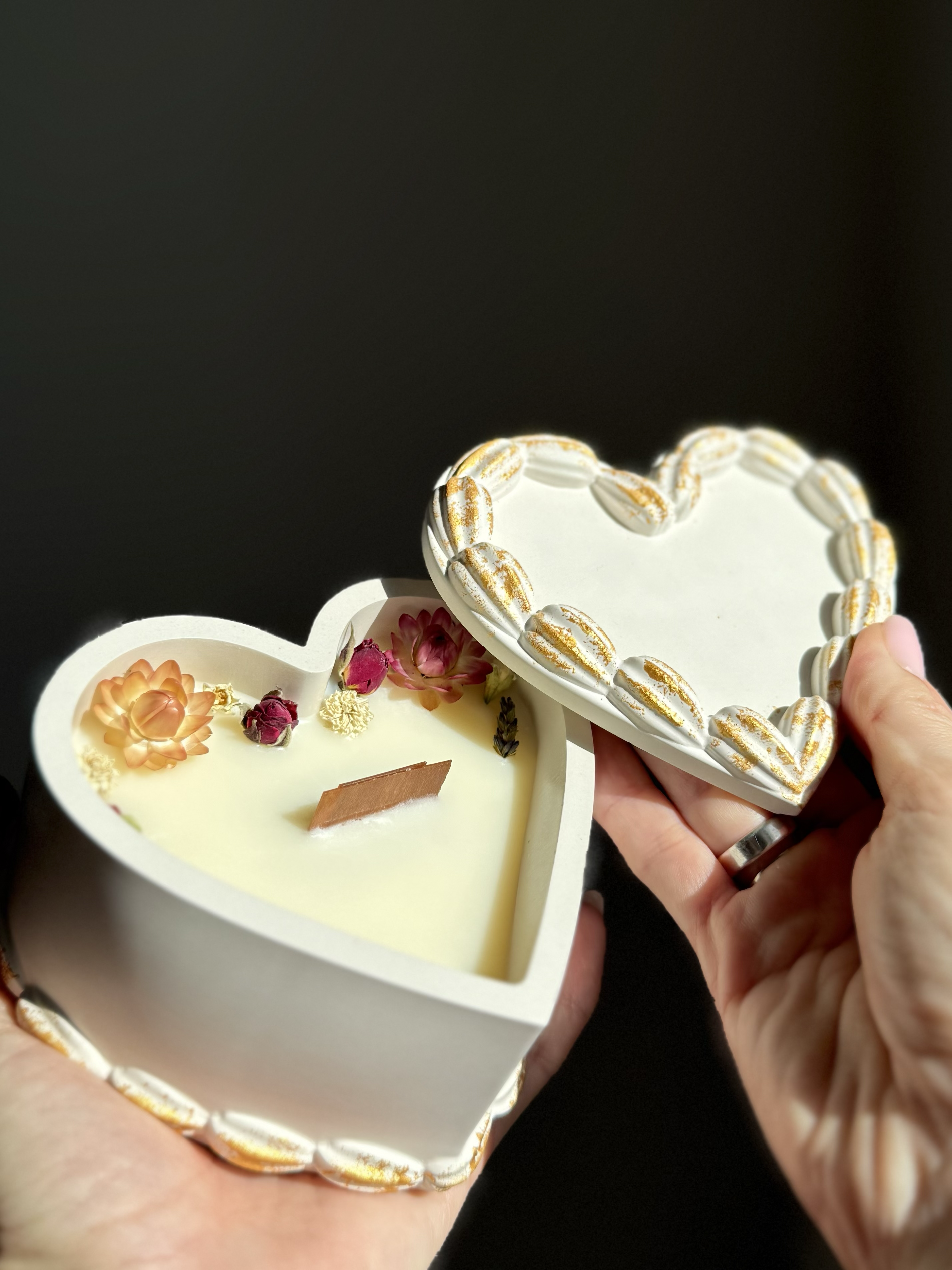 №1  "Cерце-тортик gold"з вашим таємним написом