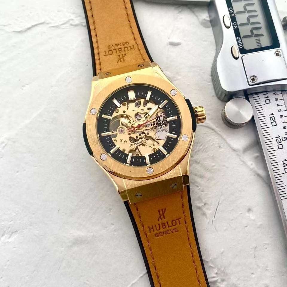 Hublot classic fusion skeleton REF  515.OX.0180.LR-7