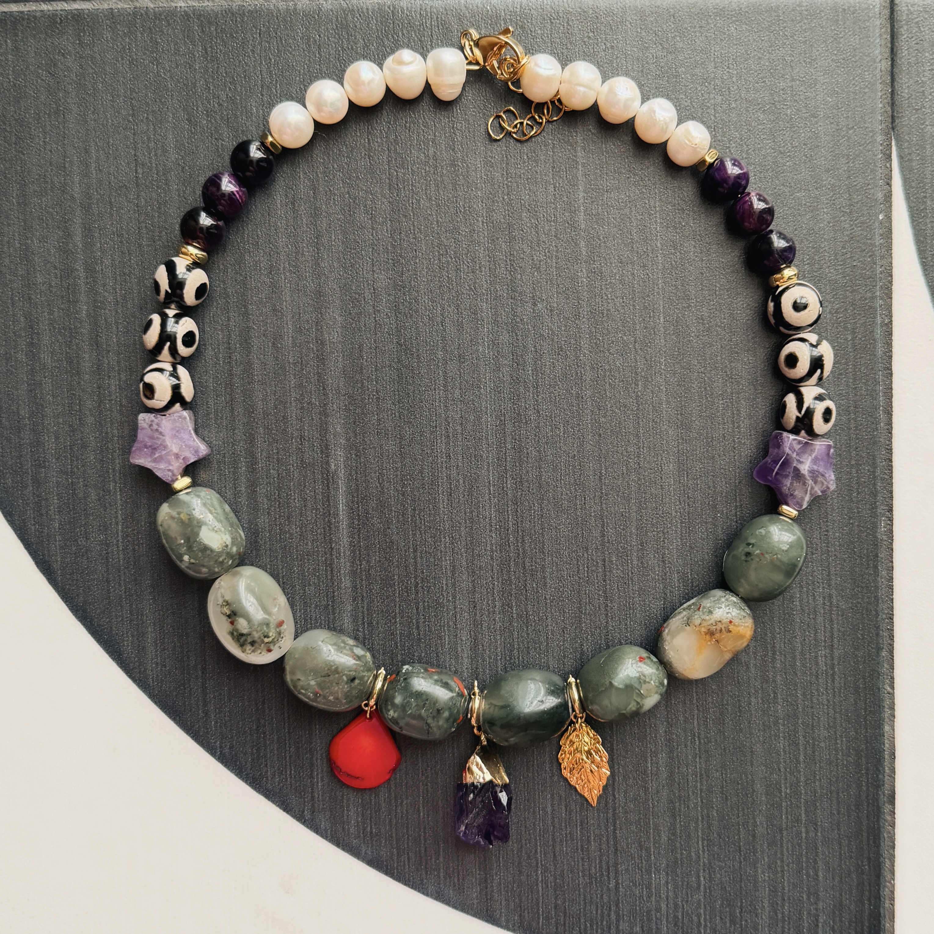 Намисто з яшми