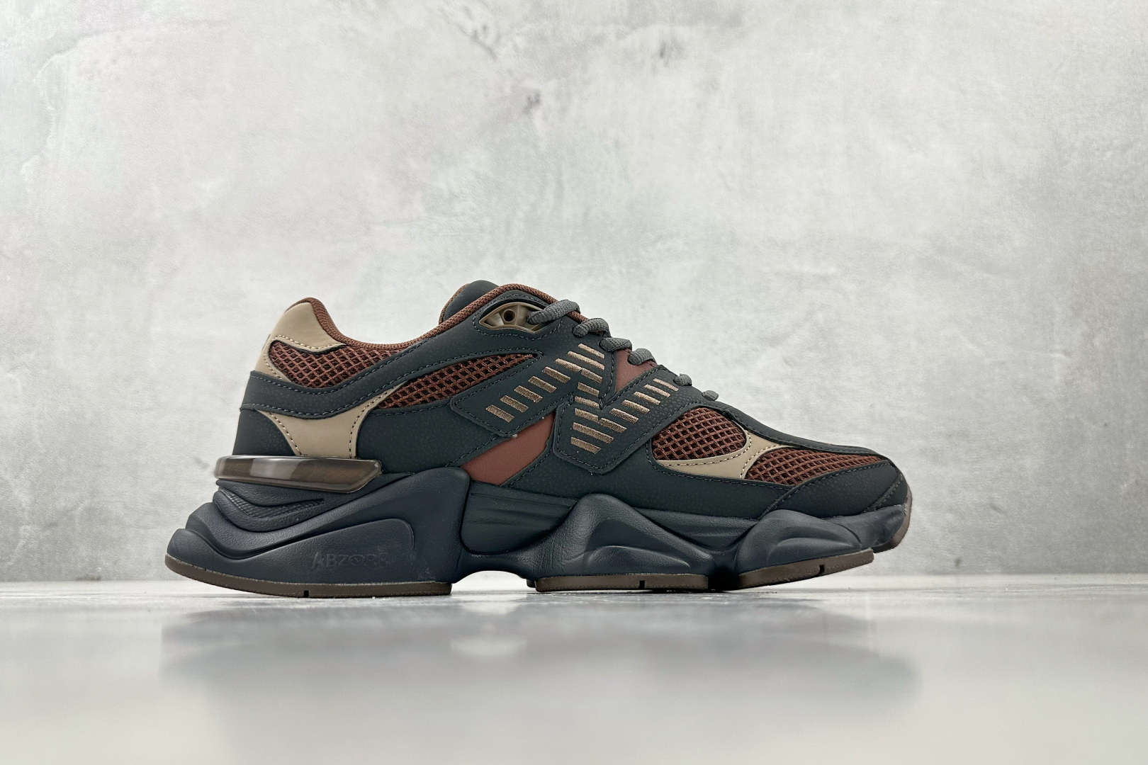  New Balance U9060RFB