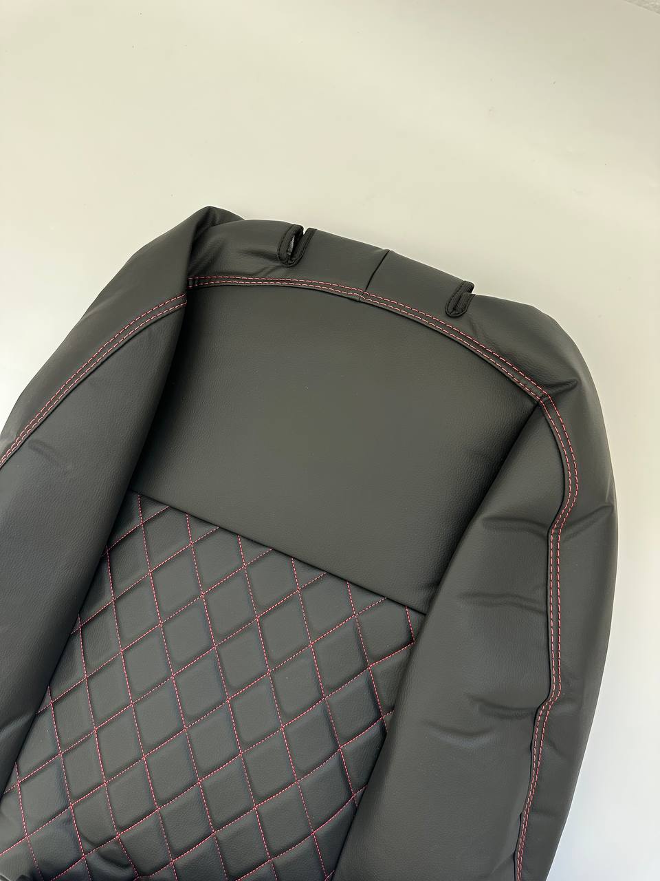 Nissan Qashqai j10 без заднього підлокітника