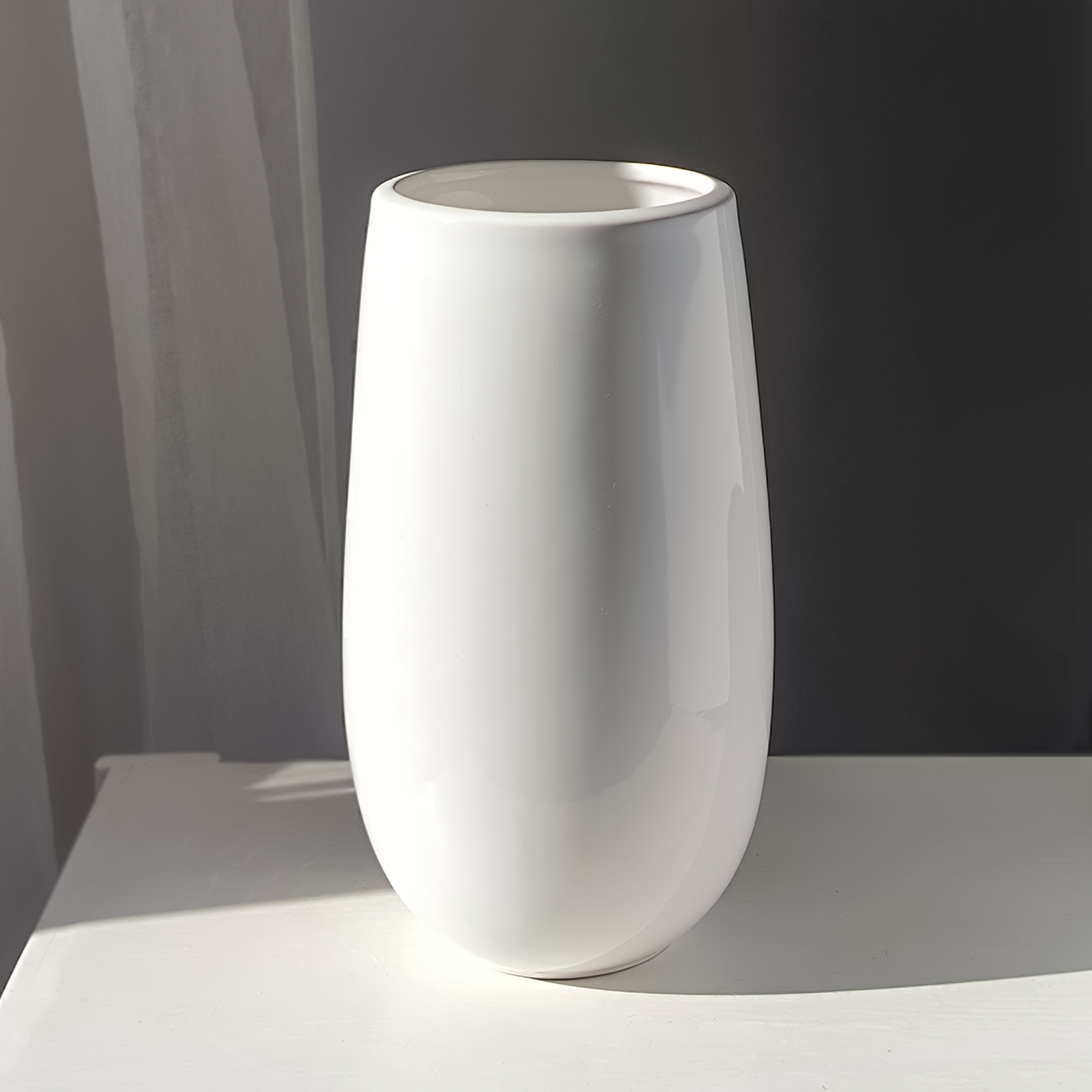 Ваза керамічна 30 см Laconic v011