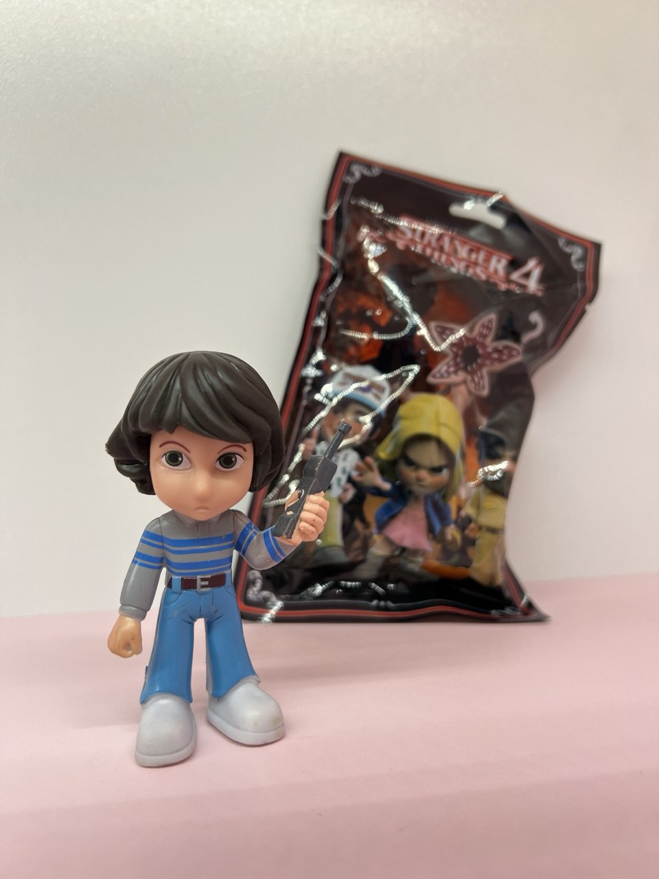 Фігурка сюрприз Дивні дива, Stranger Things (випадкова), 1 шт