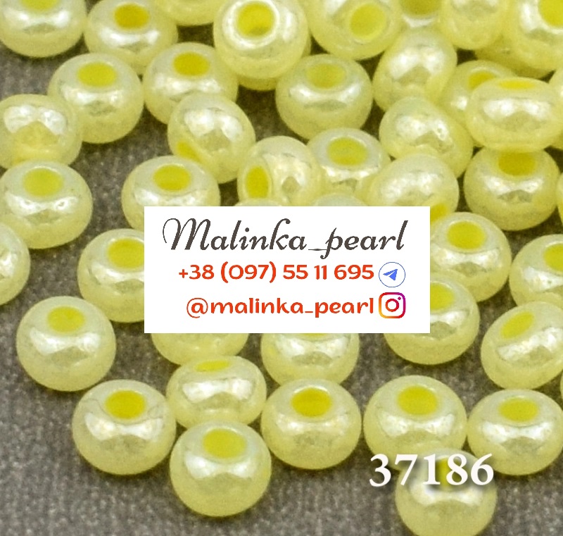 Бісер жовтий, непрозорий