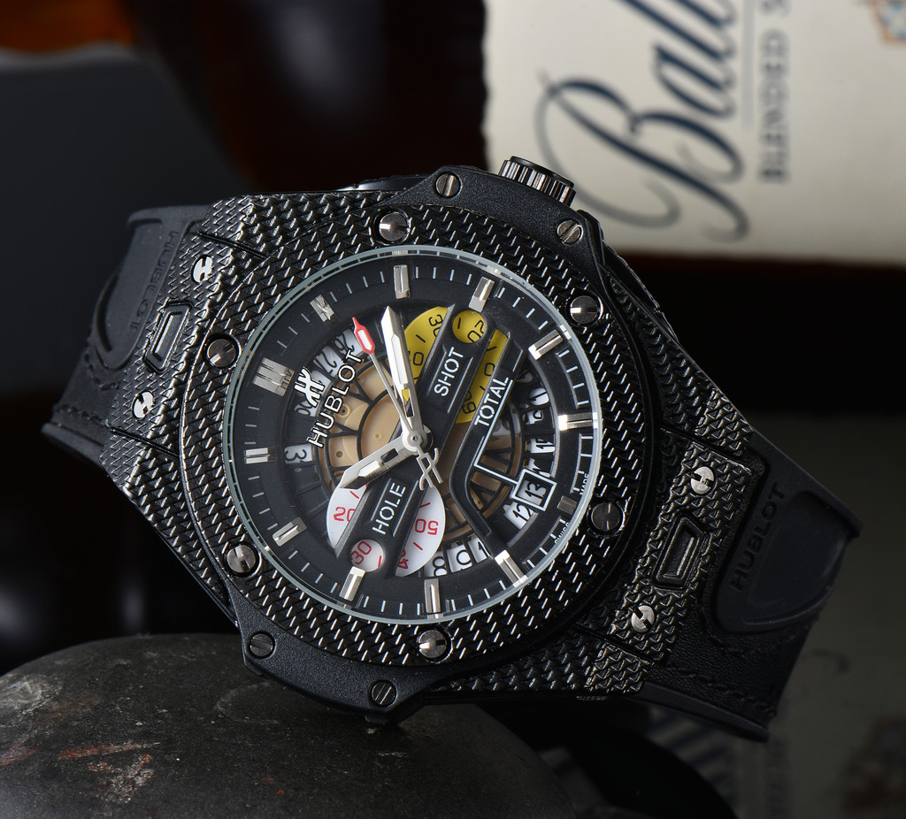 Big Bang Unico Golf Sky Blue Carbon 45mm REF: 416.YE.1124