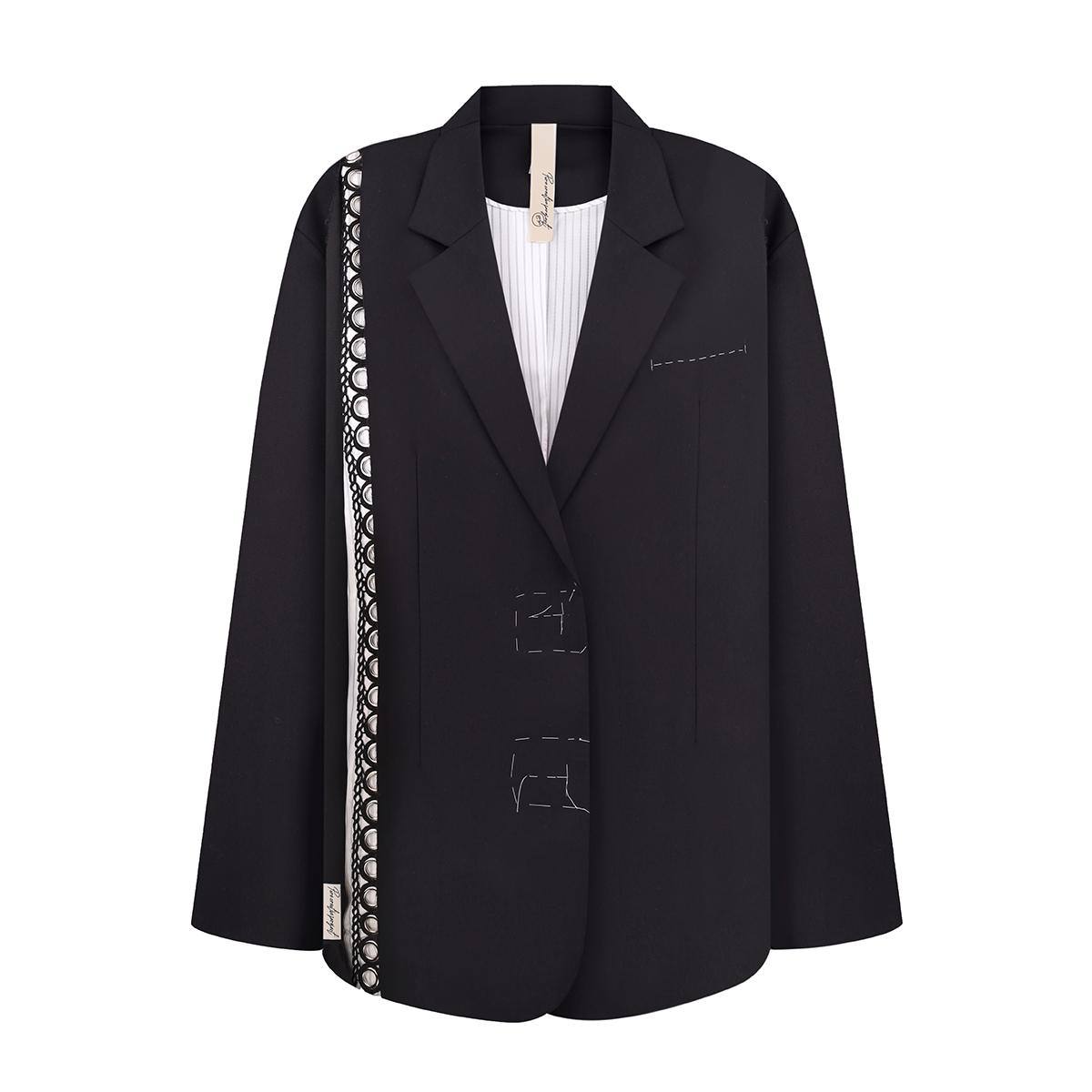 Wool jacket with decorative grommet