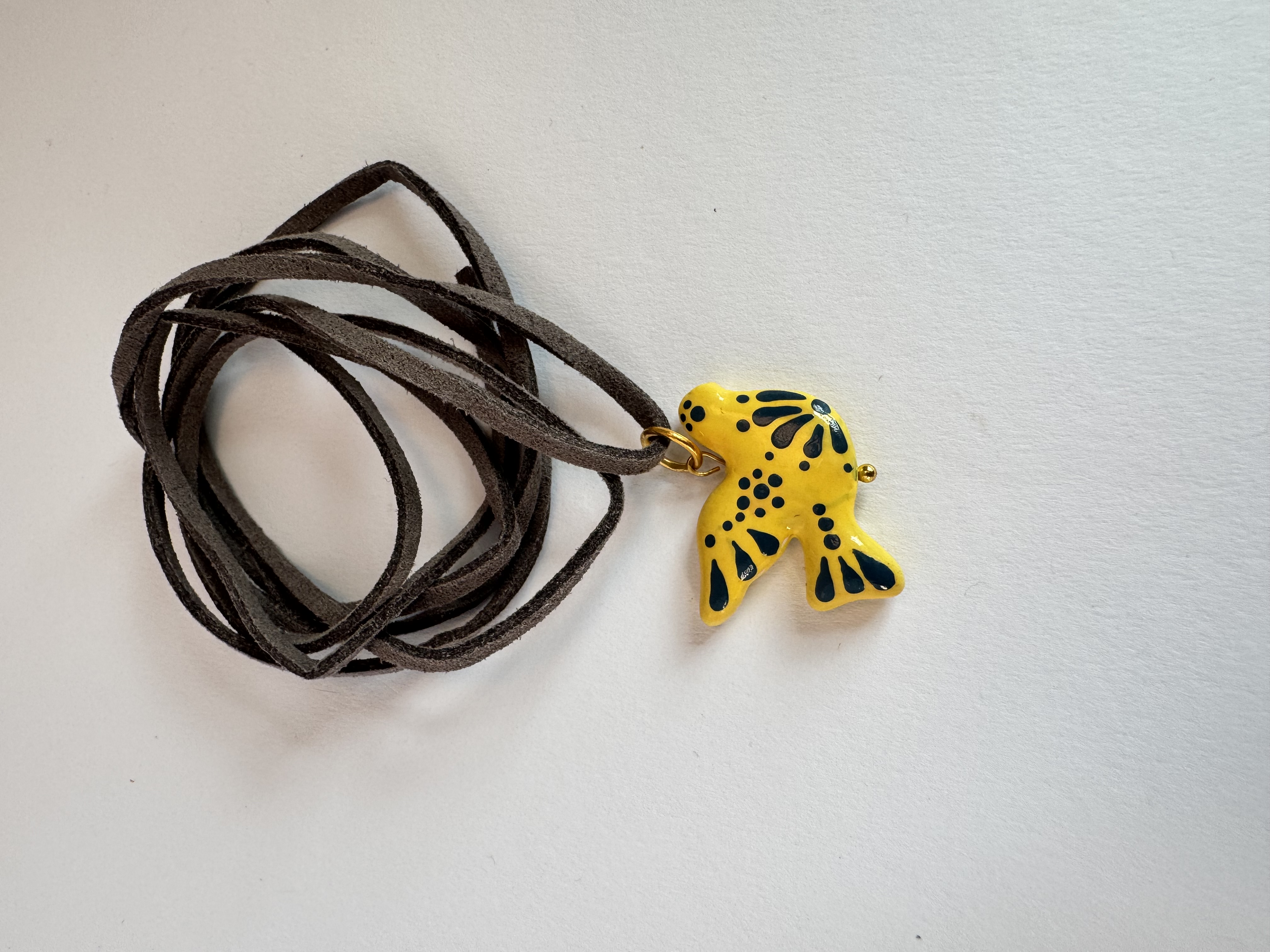 Підвіска на шию «Жовта пташечка» з глини, ручна робота