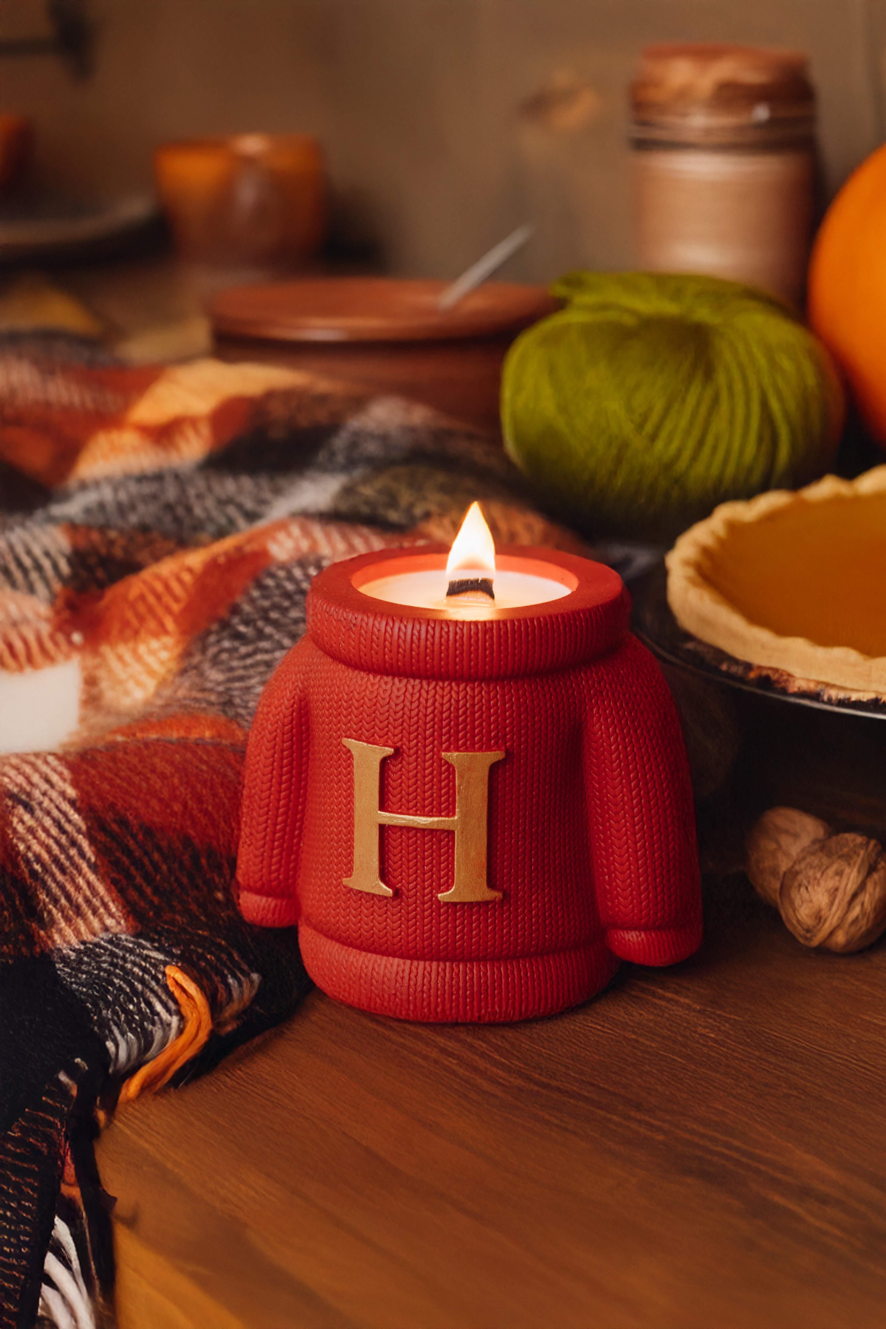 Свічка "Светрик Н"