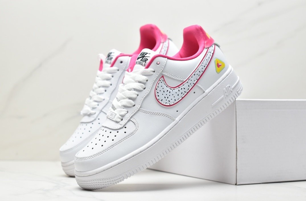 Nike Air Force 1 Low