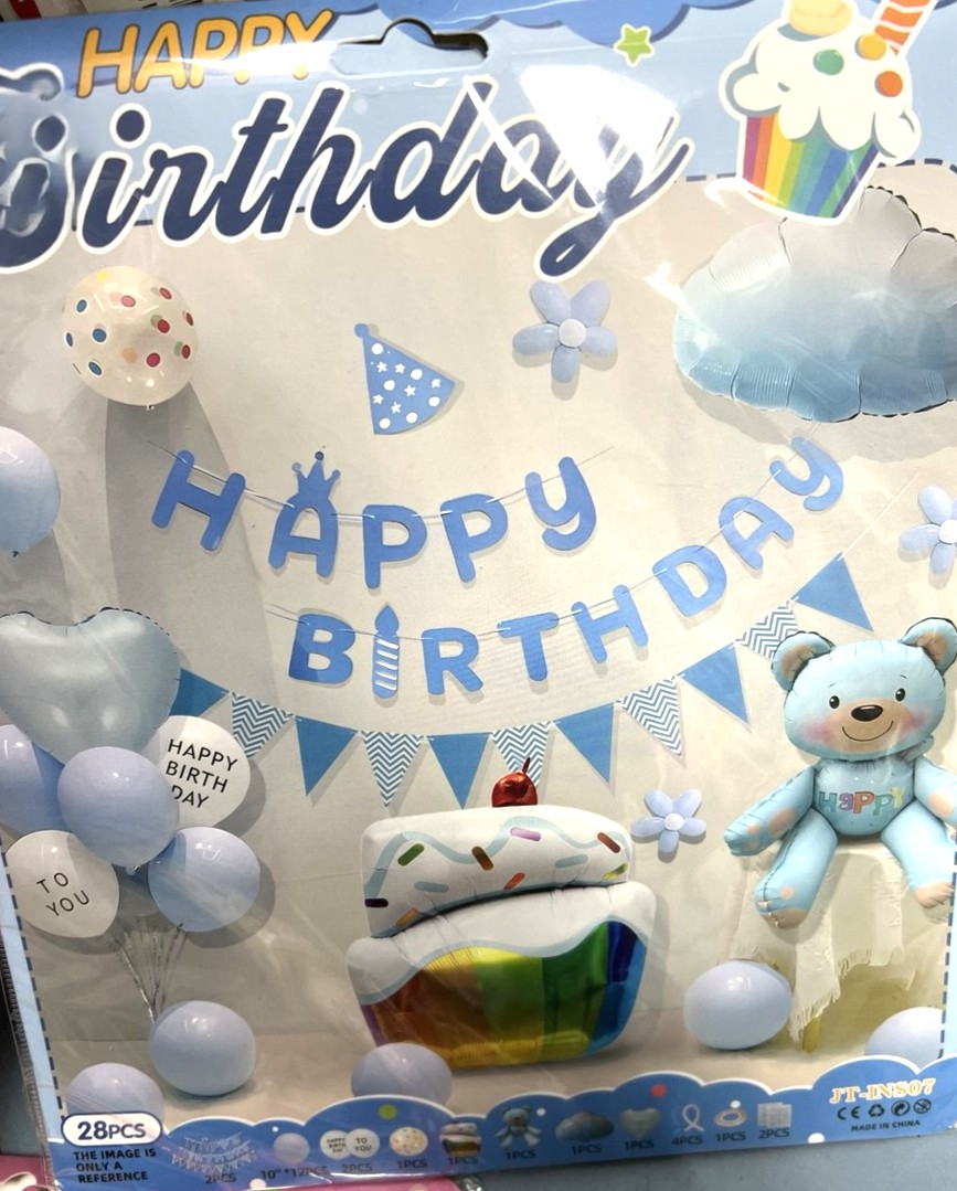 Набір повітряних кульок  для ідеального дня народження, Фотозона з кульок, 28 од.