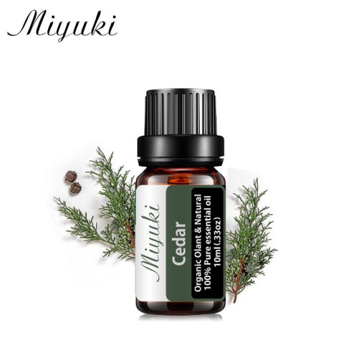 Ефірна олія Кедр 10 мл без дозатора