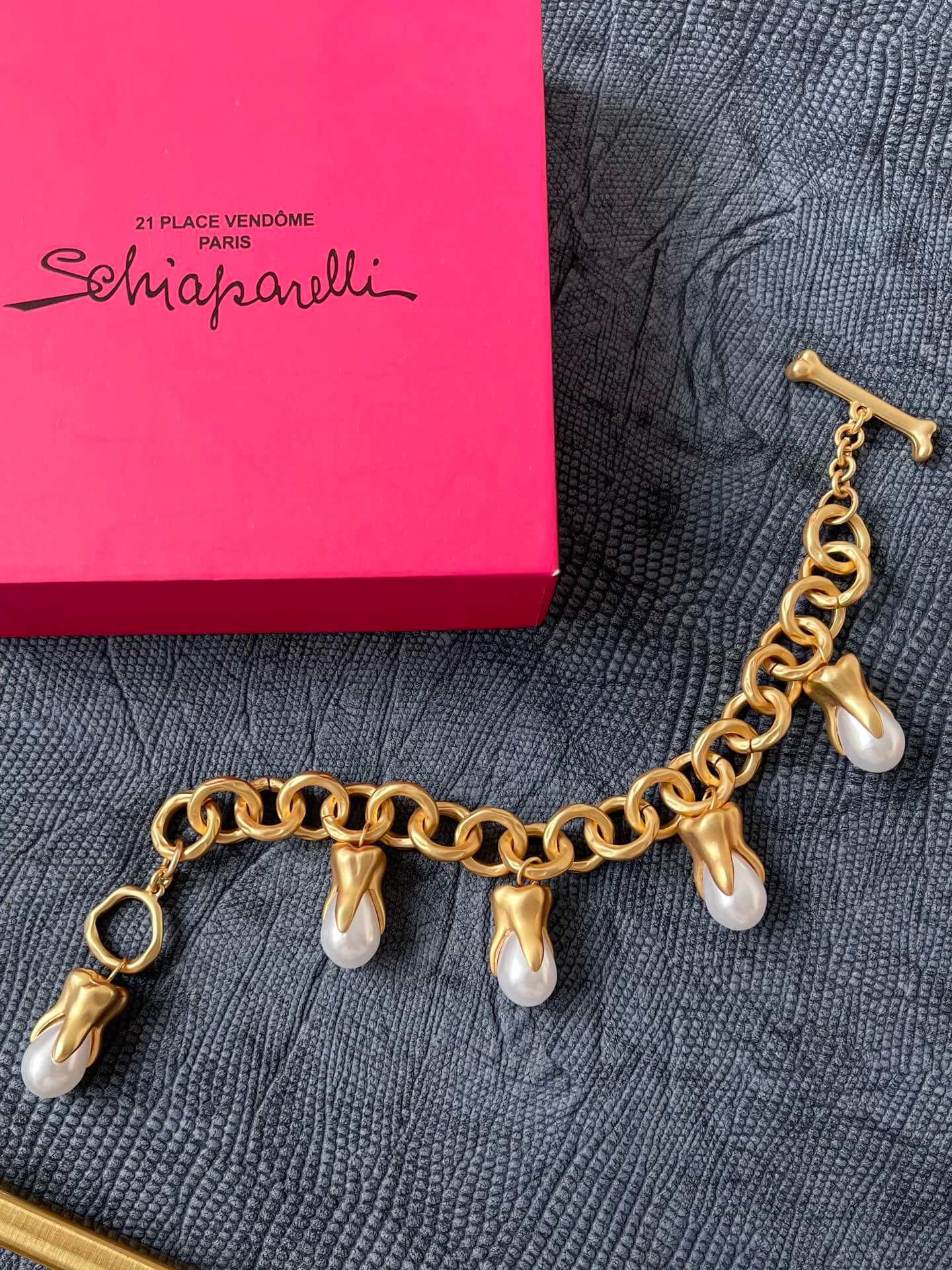 Schiaparelli браслет