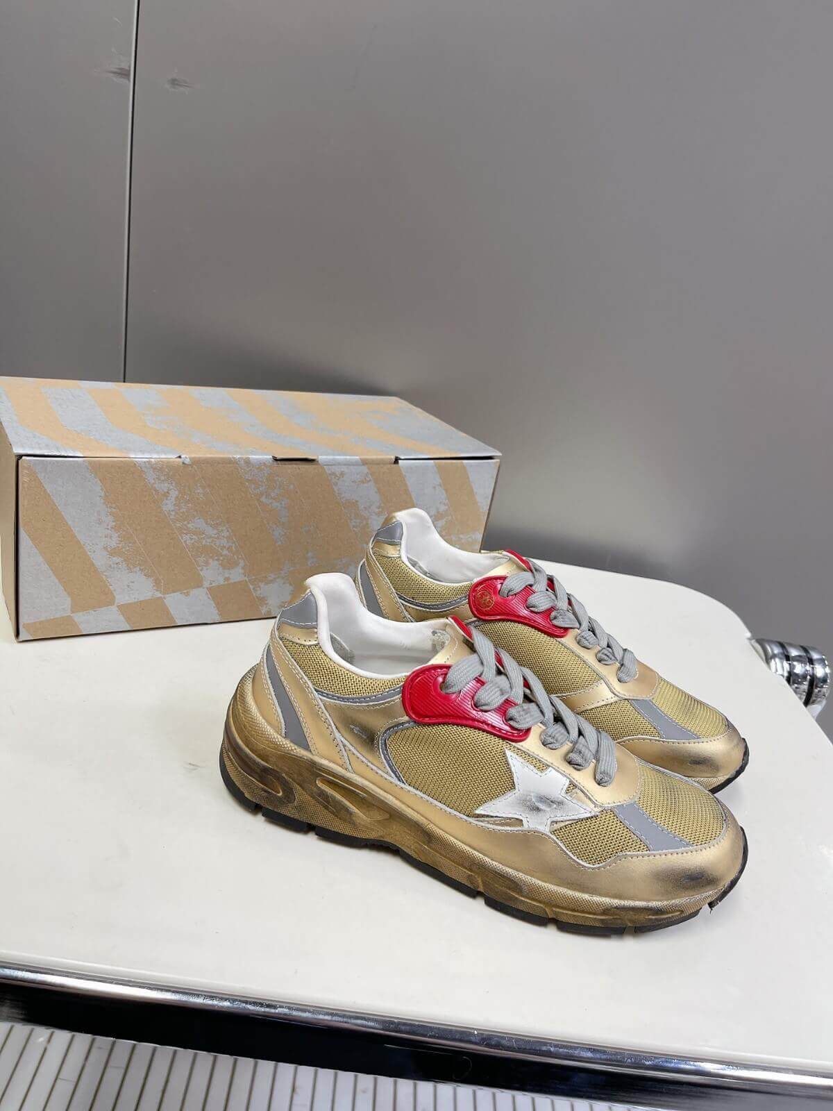 Golden Goose кеди